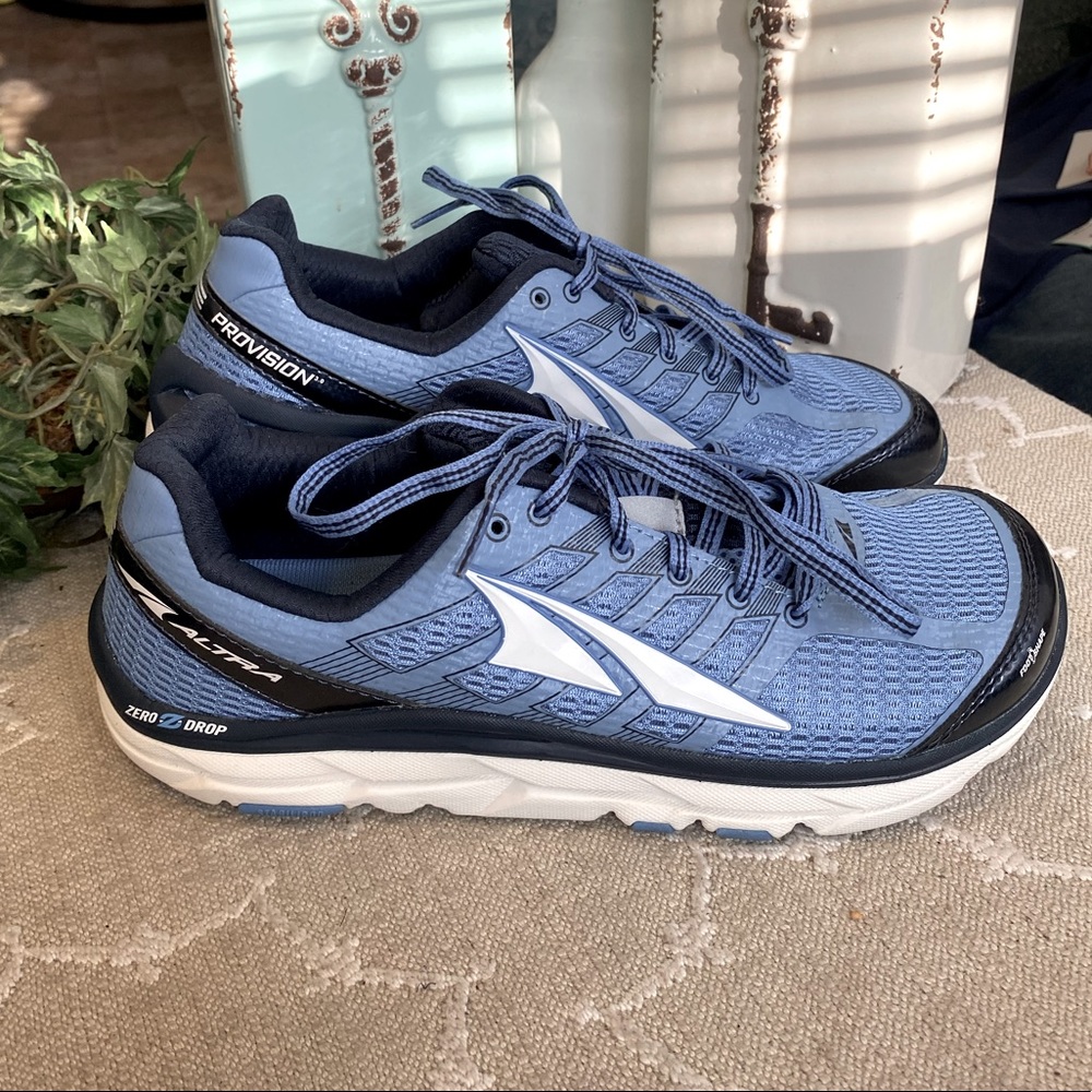 NWOT! ALTRA Provision 3.0 Running Shoes. Size 8.5